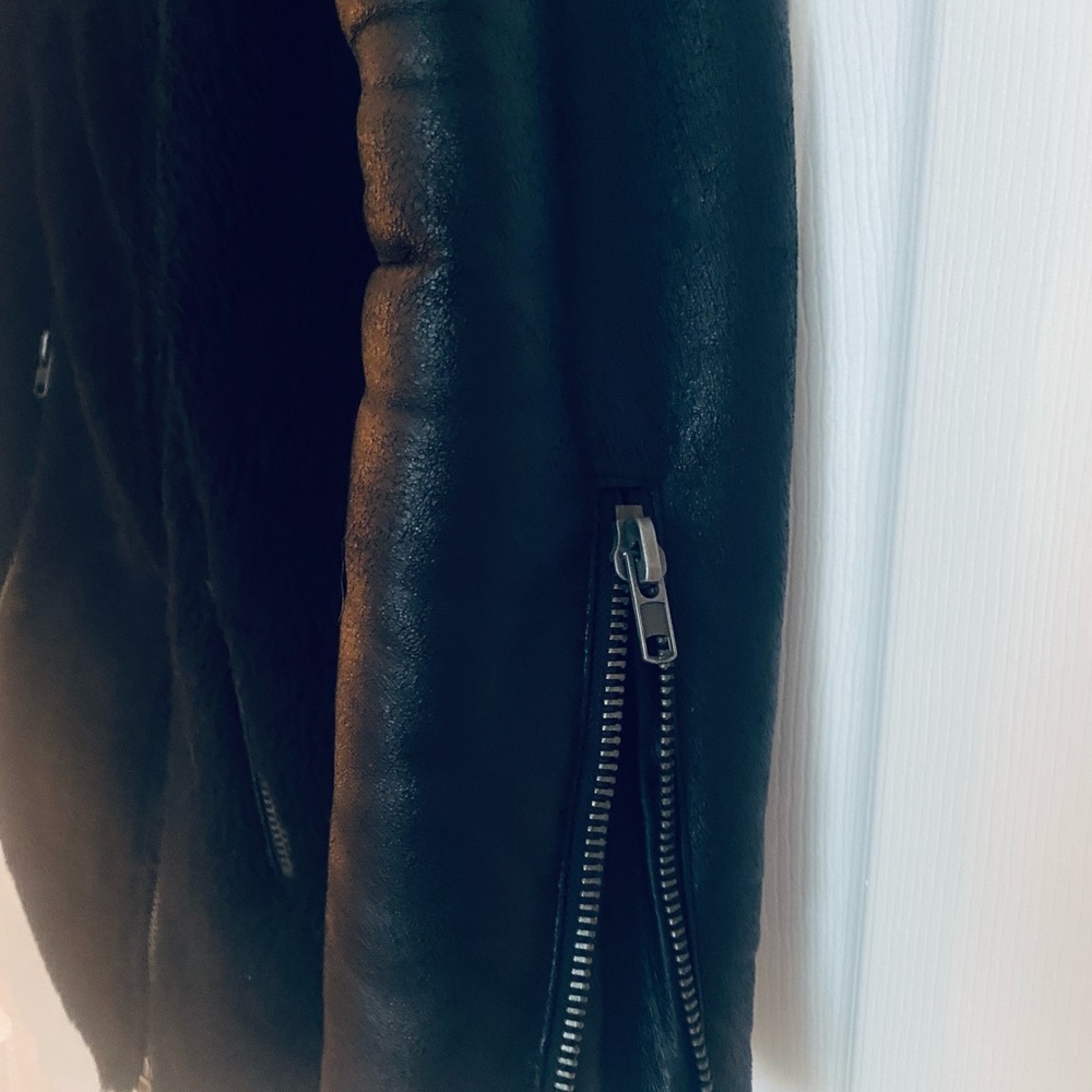 TOPSHOP Black Faux Fur Jacket - Picture 6 of 13